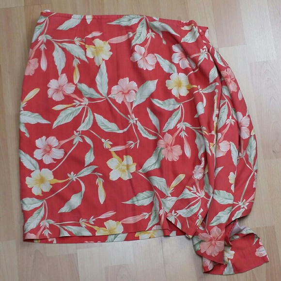 Y2K TOMMY BAHAMA Silk Floral Midi Skirt (S/M)